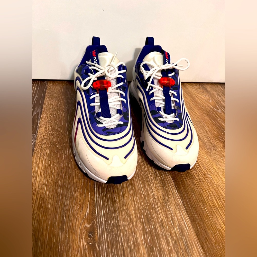 Size 14 NIKE AIR MAX 270 REACT ENG ~ like new, worn once~